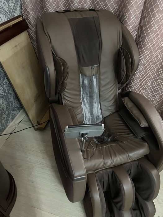 Массажное кресло casada