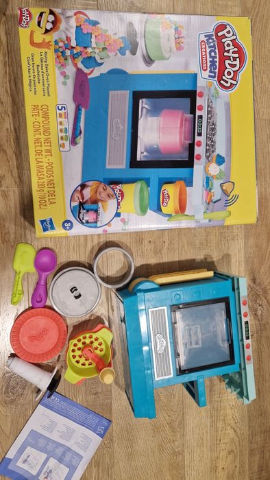 Hasbro Play-Doh Кухня с духовкой оригинал