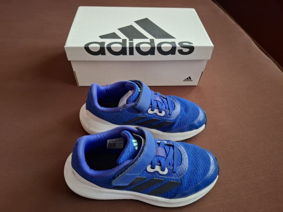 Детски маратонки adidas  33 номер