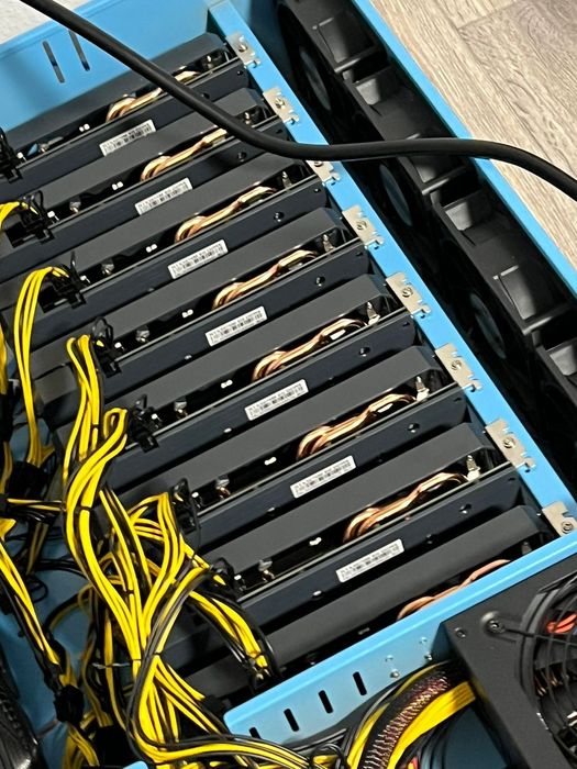 Новый собранный майнинг риг, майнинг ферма