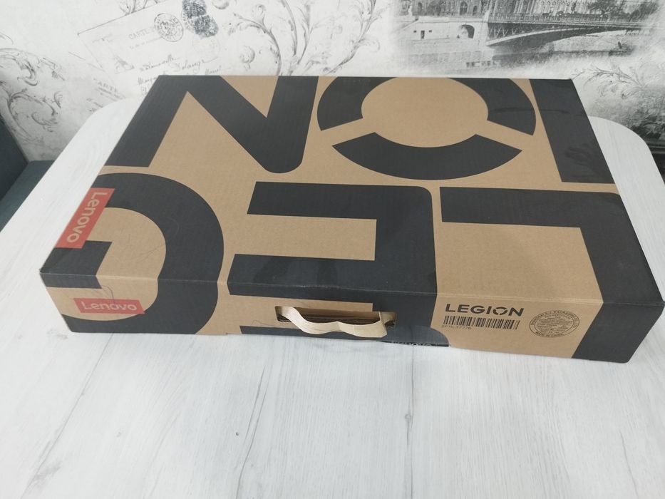 Lenovo legion pro 5 16IRX8