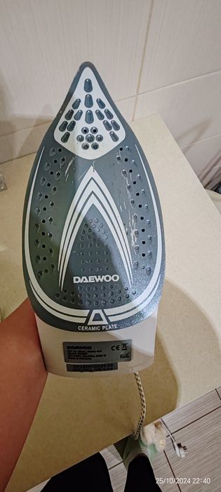 Fier de calcat in stare foarte buna