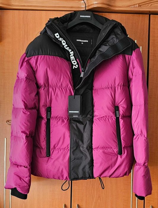 Geaca Dsquared2, marime 48, regular fit, geaca noua cu etichete.