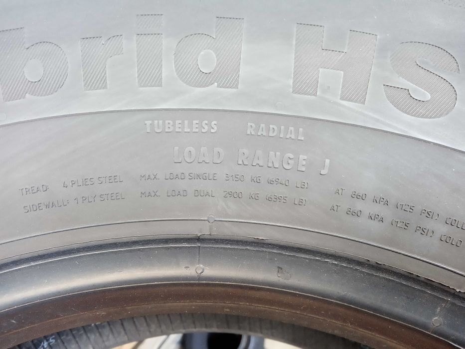 1 тежкотоварна гума 305/70R19.5 Continental Hybrid HS3 148/145M 18PR