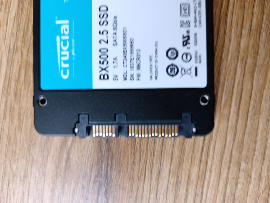 SSD crucial 240gb 6gb/s