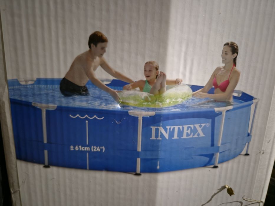 БУ Бассейн продам
