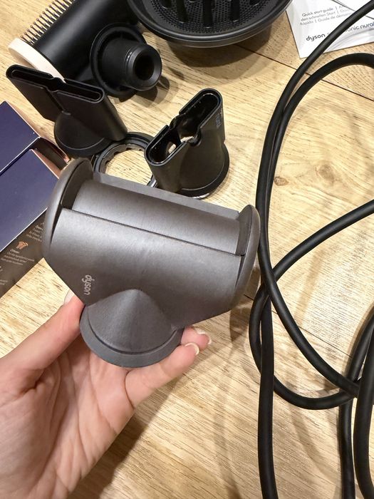 Dyson nural сешоар