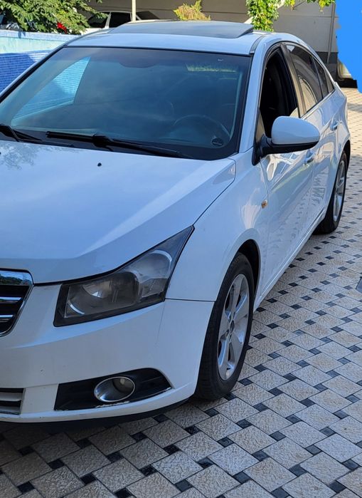 Cruze сотилади автомат