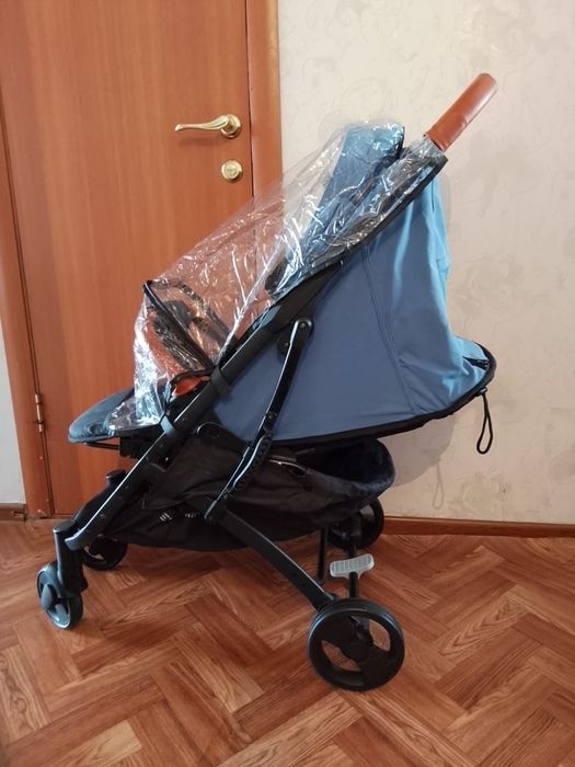 Коляска в отличном состоянии