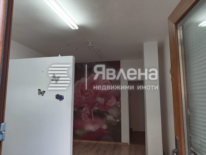 Продава се Магазин в Бургас, Център - 77 кв.м за 1052 €/кв.м - Снимка #9
