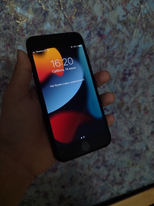 iPhone 7 идеальное состояние