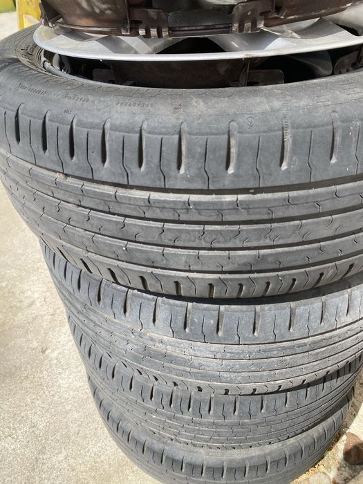 Jante structurate 5x114.3 si anvelope 195/55 R16 senzori TPMS