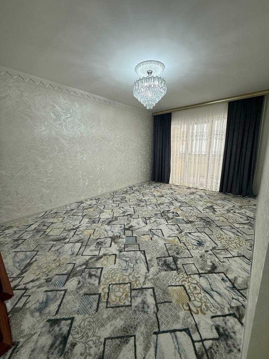 77-серия 2х комнатная квартира переделено 3х ком на 3-этаже ул.Мархабо