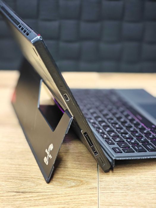 Мощный игровой Asus Rog Z13