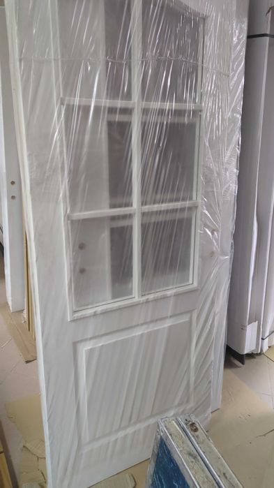 Интериорни MDF врати на склад в София.