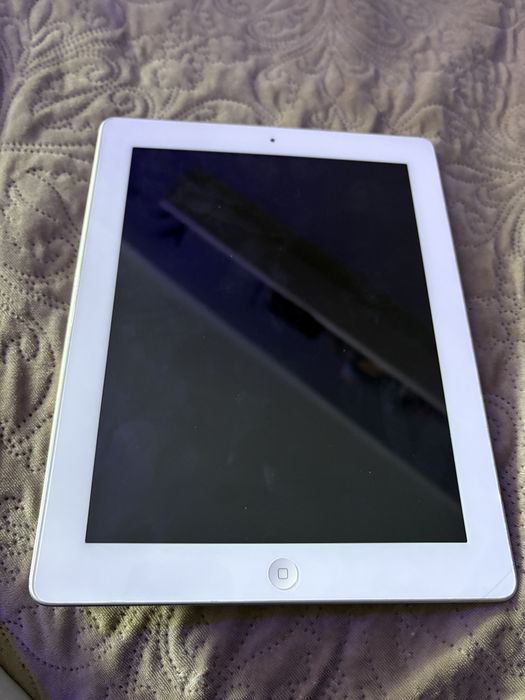 iPad 2 16 GB Wi‑Fi + 3G/4G – stare excelentă, baterie perfectă