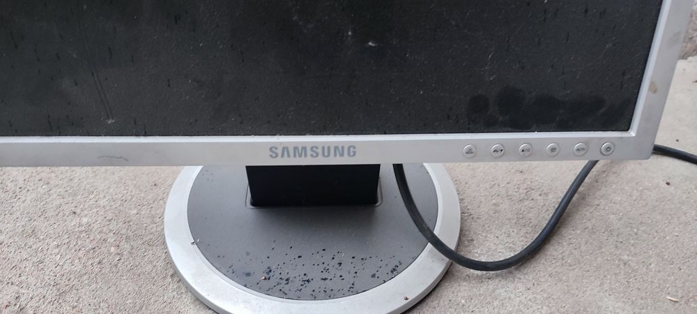 Монитор Samsung б. У.