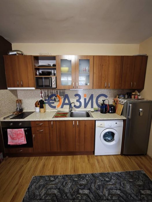 Продава се Двустаен апартамент в к.к. Слънчев бряг - 71 кв.м за 568 €/кв.м - Снимка #2