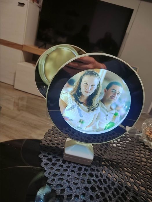 Огледало със снимка