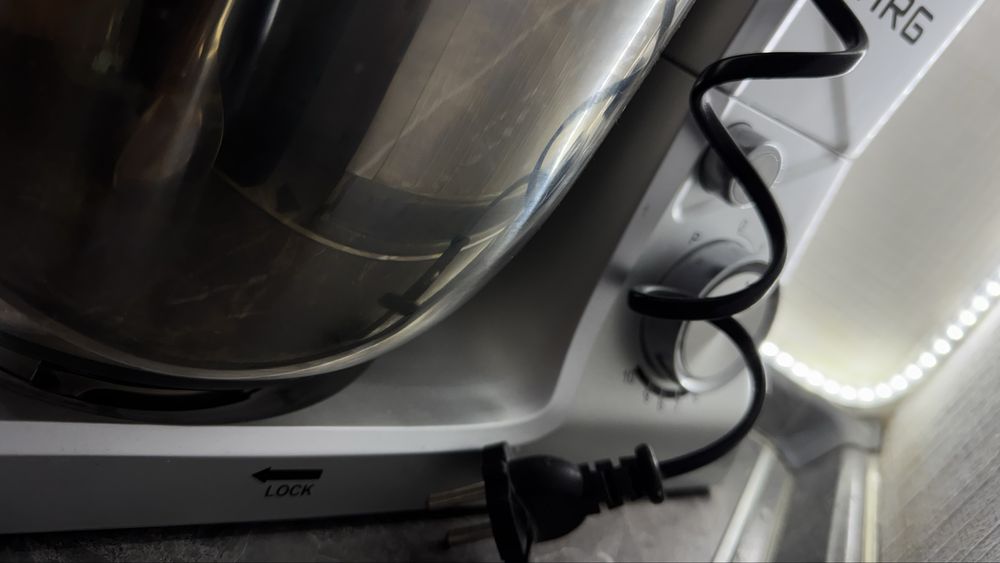 Продам кухонный комбайн ARG