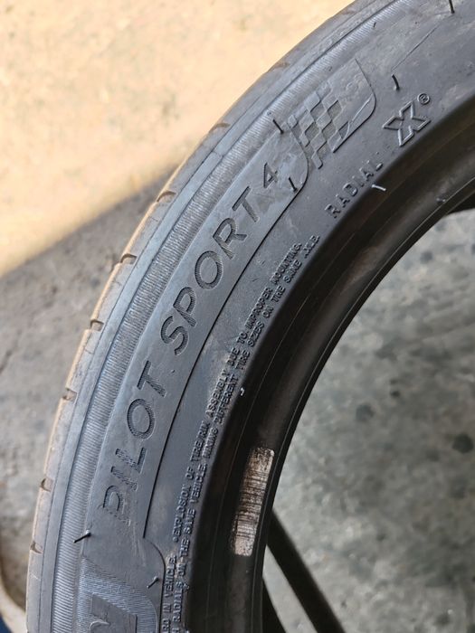 2 anvelope 235 45 17