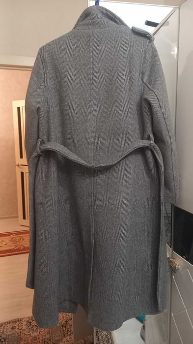 Пальто б/у на осень