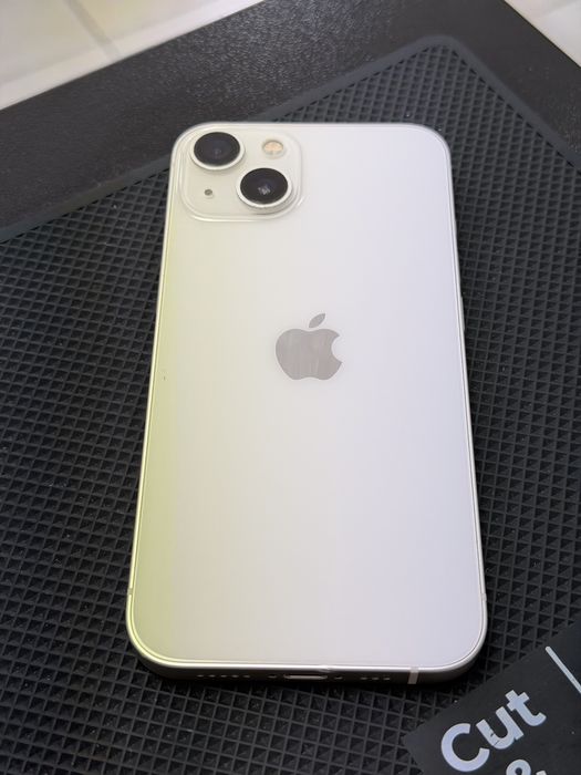 Apple iPhone 13,Starlight,128GB *КатоНов*1г Гаранция*