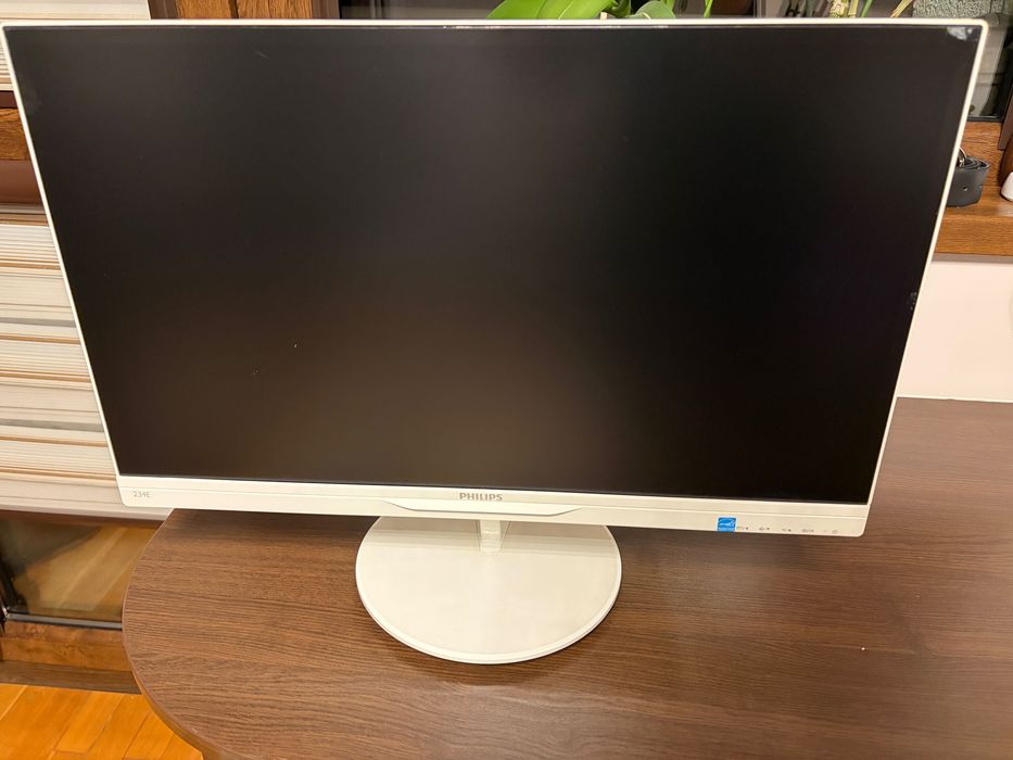 LCD Монитор PHILIPS 234E