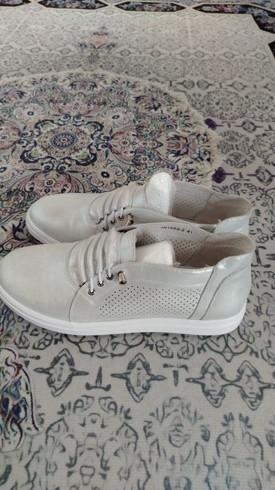 Новые отдам на 3000