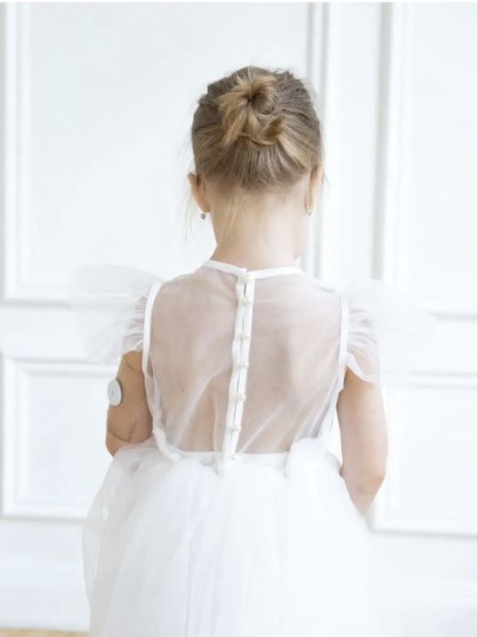 Продам праздничное платье