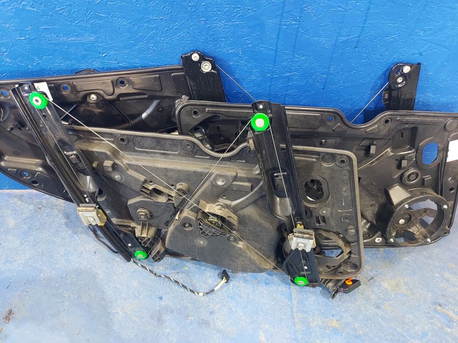 Macara geam fata / spate stanga-dreapta vw golf6 hatchback scurt