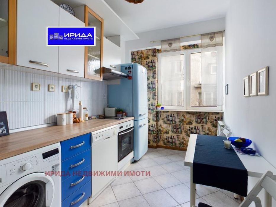 Продава се Тристаен апартамент в София, Център - 110 кв.м за 4000 €/кв.м - Снимка #8