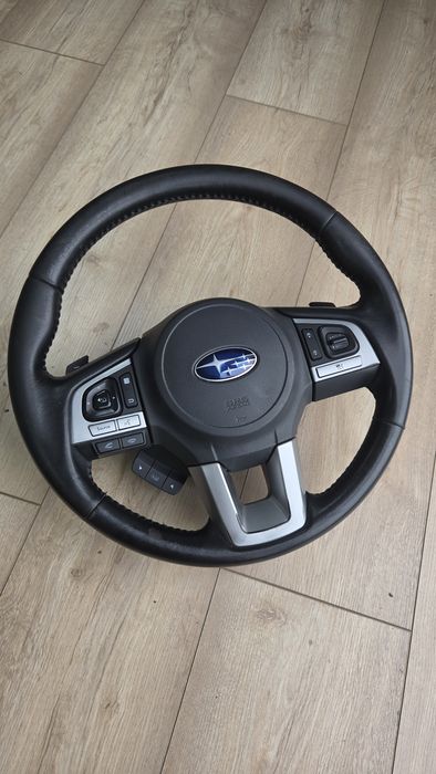 Руль от Subaru Outback BS
