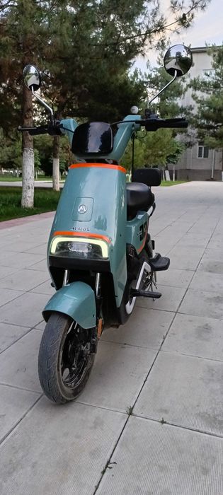 Скутер электрический