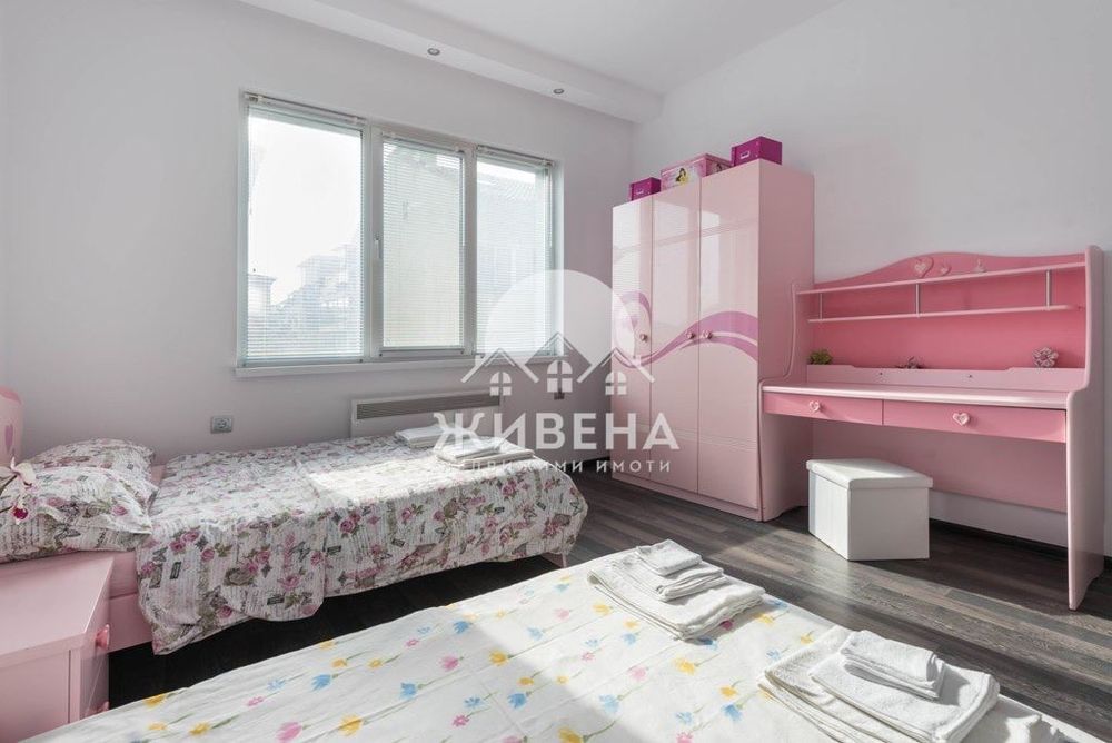 Отдавам под наем 3-стаен апартамент, Идеален център, Варна