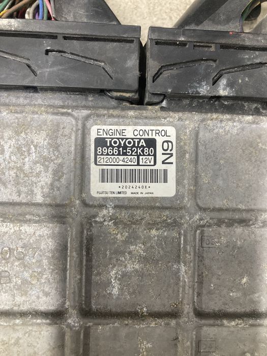 Компютър за тойота урбан крузер/Urban cruiser 1.33vvti 09-14г