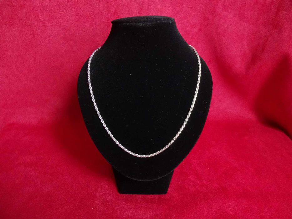 Посребрени бижута