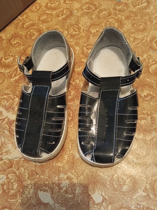 Детская обувь. Кроссовки сандали