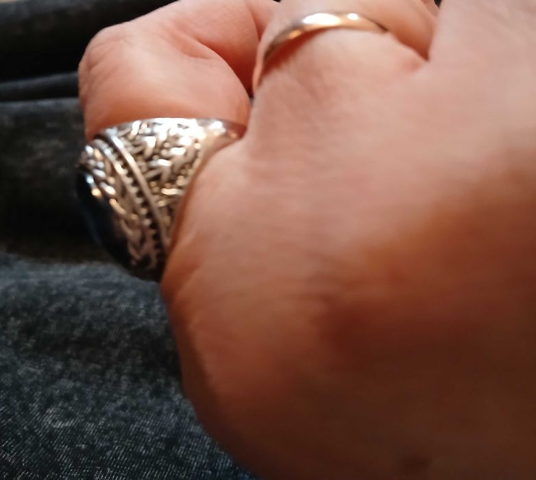 Продам перстень кольцо