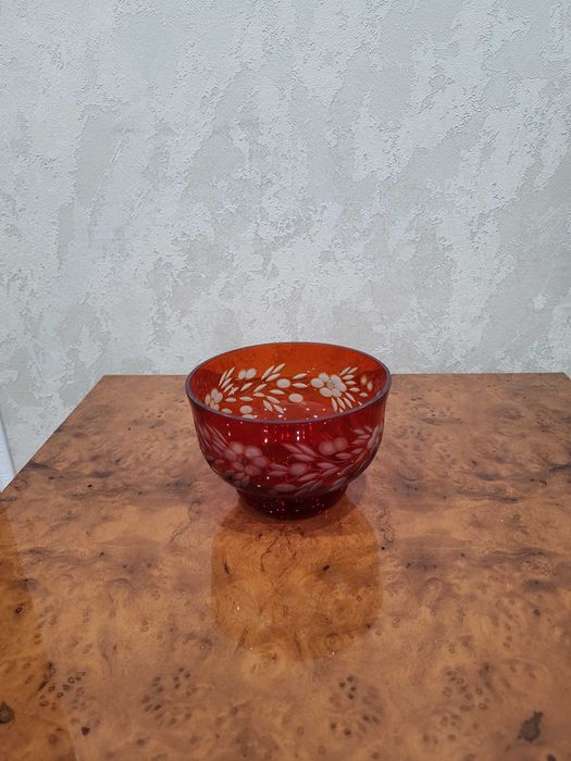 Советская ваза/вазочка//конфетница рубиновое стекло винтаж СССР