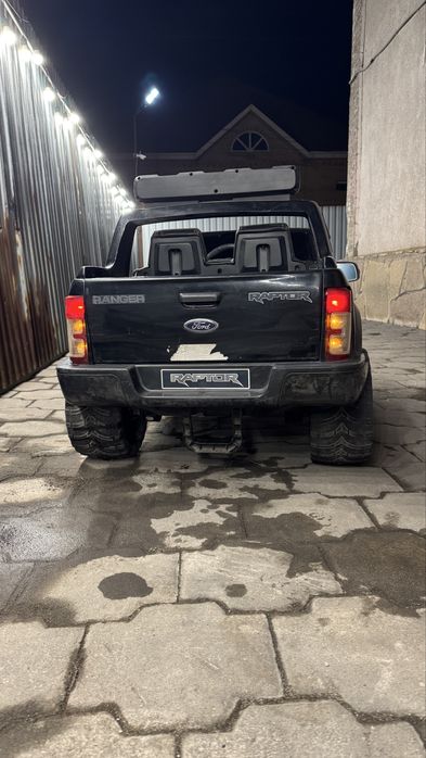 Электромобиль FORD