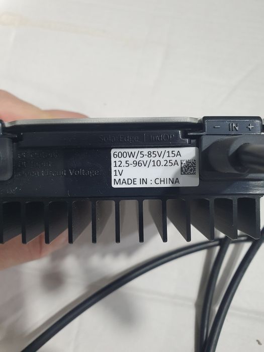 Vând optimizator solaredge de 400 și  600W