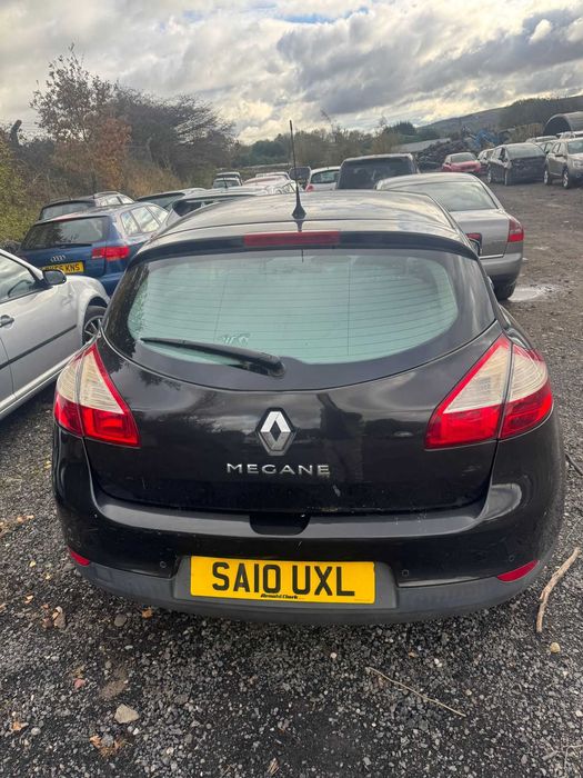 Dezmembrari Megane 3 1.6 benzină cod K4M848