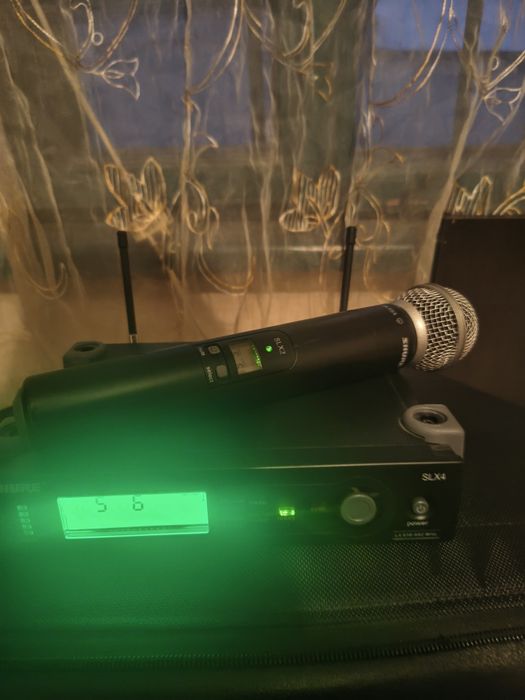 Microfon shure beta58 + tascam