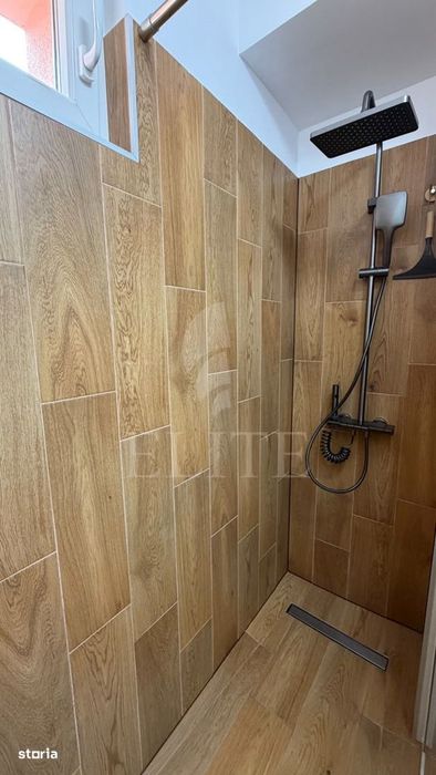 Apartament 2 camere în zona SALA POLIVALENTA