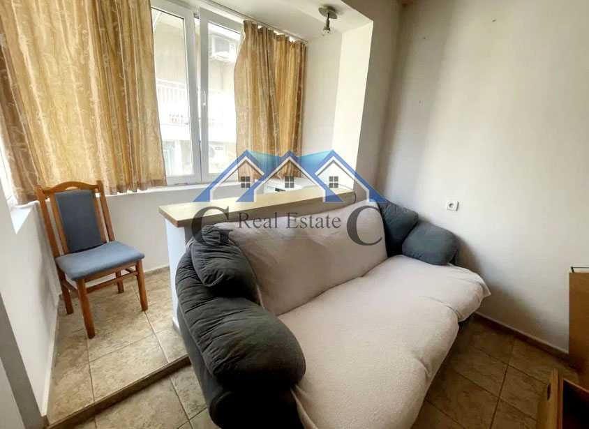 Дава се под наем Едностаен апартамент в Варна, Център - 30 кв.м за 280.5 € - Снимка #6