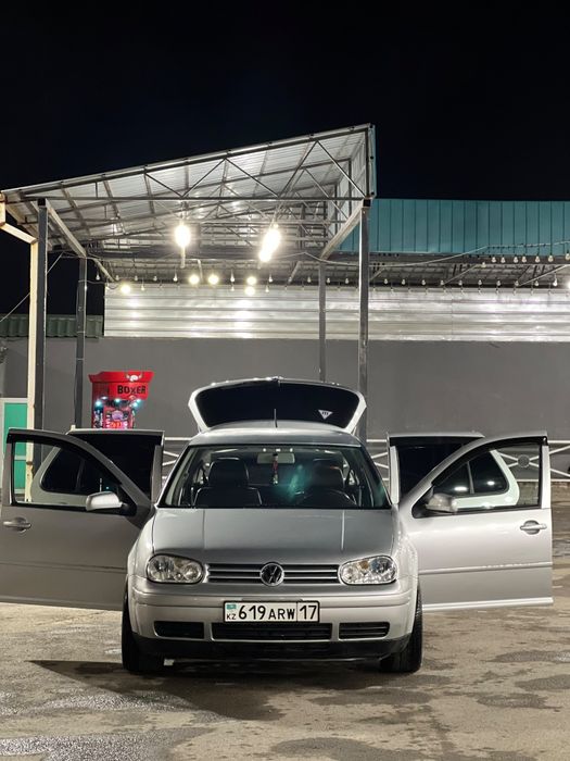 Volkswagen Golf 4