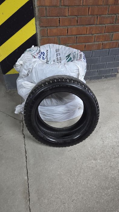 Продам зимние шины