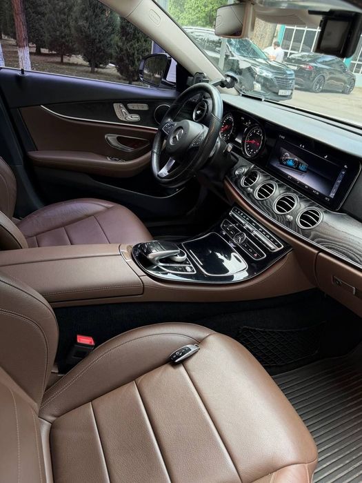Mercedes-Benz w213 e200