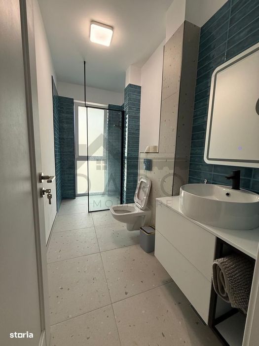Inchiriez apartament cu 2 camere , bloc nou